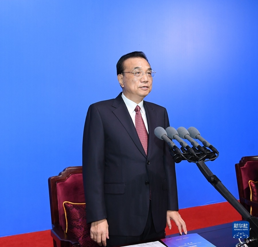 9月27日晚，中華人民共和國第十四屆運動會在陜西西安閉幕。中共中央政治局常委、國務院總理李克強出席閉幕式并宣布運動會閉幕。新華社記者 申宏 攝