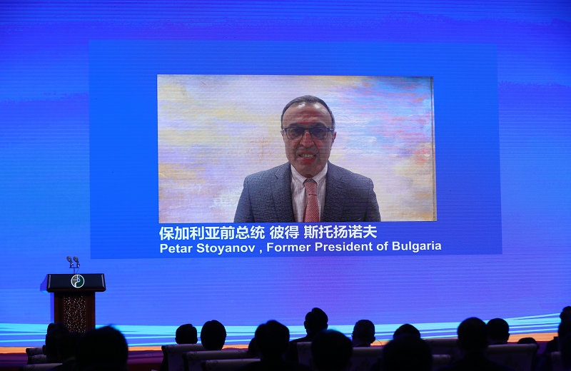 1632883248572414.jpg 7O5A6837.jpg