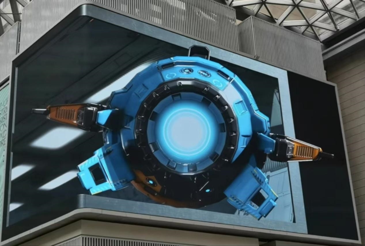 外灘中央內(nèi)庭的裸眼3D大屏。人民網(wǎng) 黃津曉虎攝