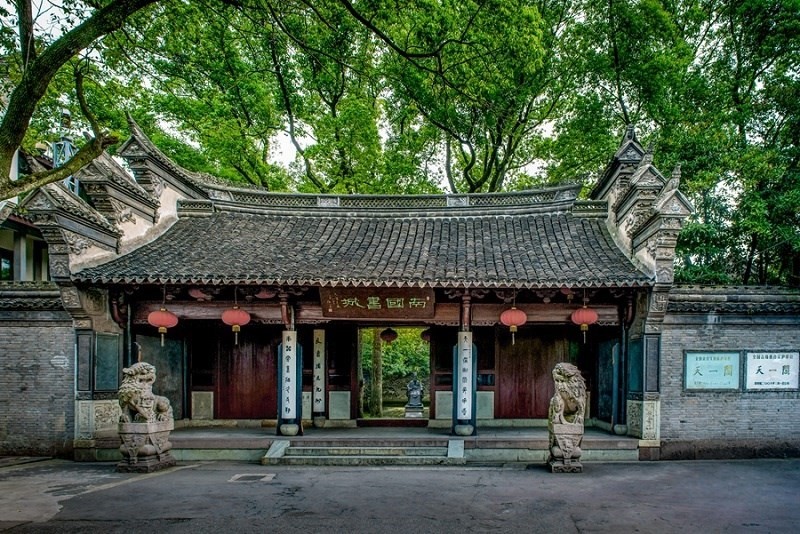 天一閣正門。 天一閣博物院供圖