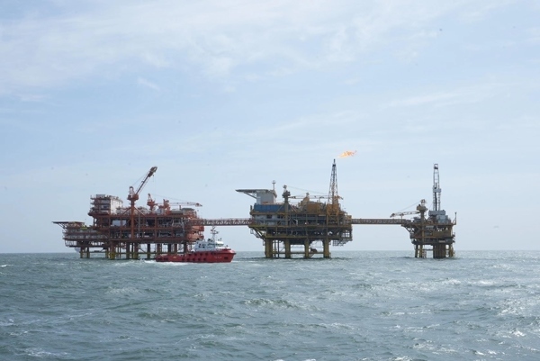 墾利6-1油田海上施工現(xiàn)場。受訪者供圖