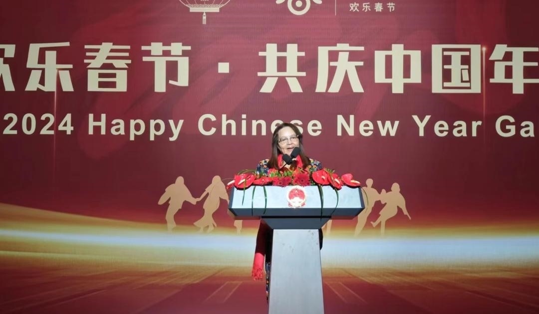 南非旅游部長(zhǎng)德利萊女士致辭。中國(guó)駐南非大使館供圖
