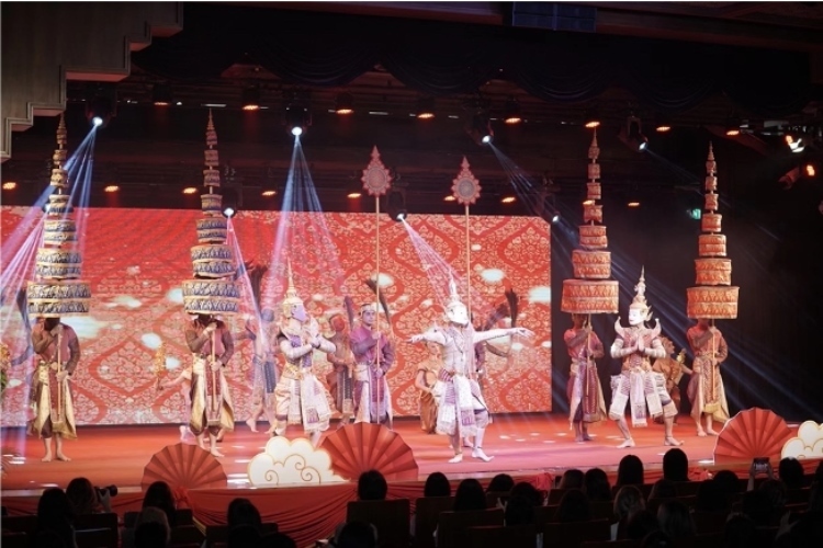 圖為2024“歡樂(lè)春節(jié)”中泰互致新春賀辭活動(dòng)現(xiàn)場(chǎng)。 中國(guó)駐泰國(guó)大使館文化處供圖