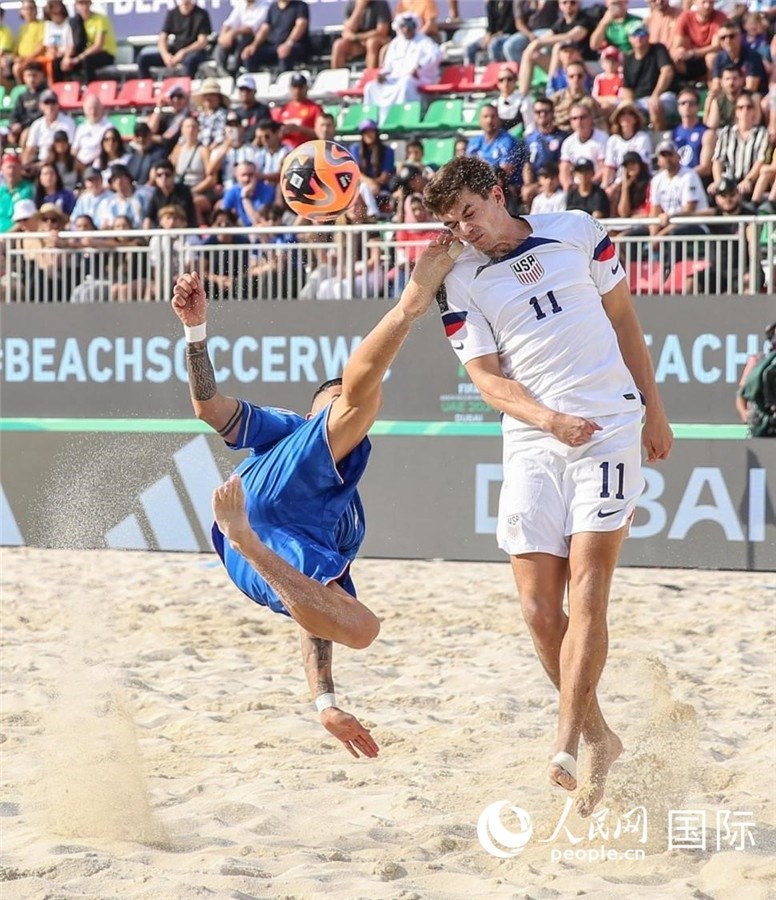 2月15日，意大利隊對陣美國隊。人民網(wǎng)塔里克·易卜拉欣攝