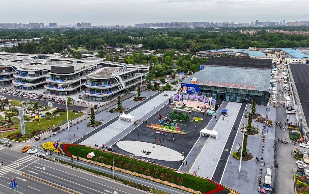 這是2024年4月23日拍攝的成都世園會郫都分會場（無人機(jī)照片）。新華社記者 王曦 攝