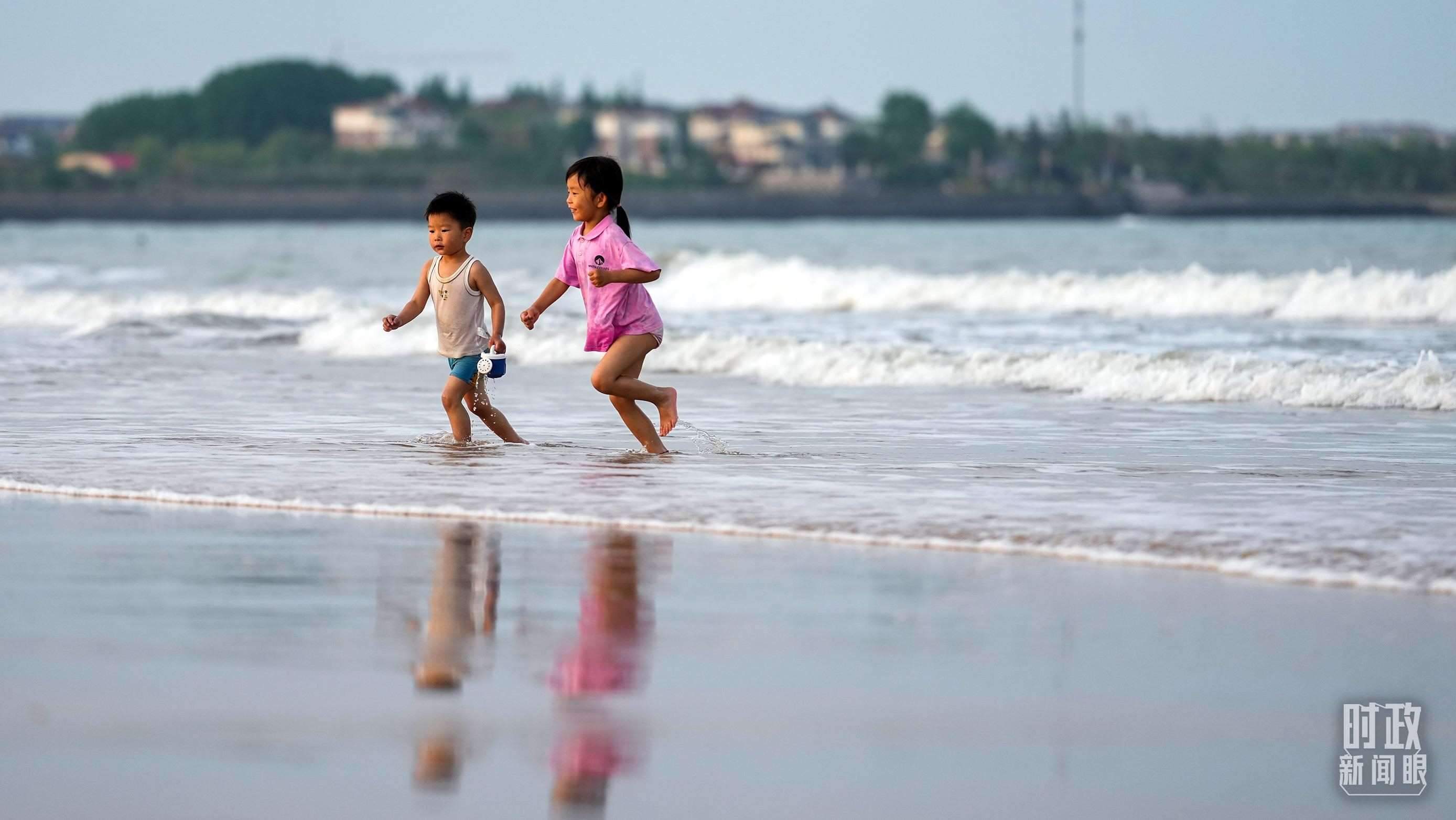 山東日照陽光海岸。（總臺國廣記者李晉拍攝）