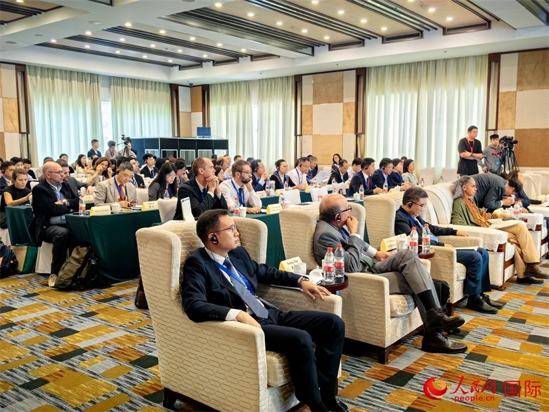 “通往COP30之路：中巴植樹造林和碳匯合作研討活動(dòng)”現(xiàn)場。人民網(wǎng)記者 符園園攝