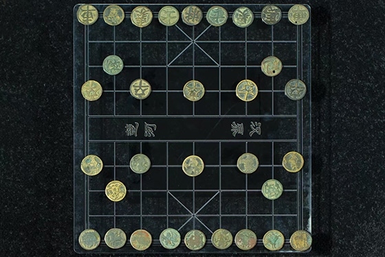 宋代中國(guó)銅象棋子。主辦方供圖